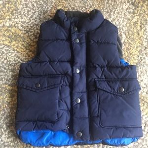 Gap puffer vest